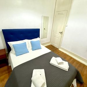Relax Chiado 3 - Cute Little Double Room With Shared Bathroom